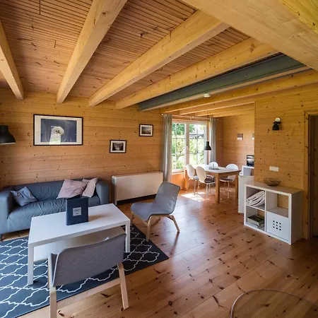 Schmidt's Ferienhaeuser Bei Zingst 度假居 Ludershagen